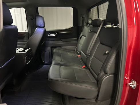 Used 2024 GMC Sierra 1500 Denali w/ Technology Package AWD/4WD image 24