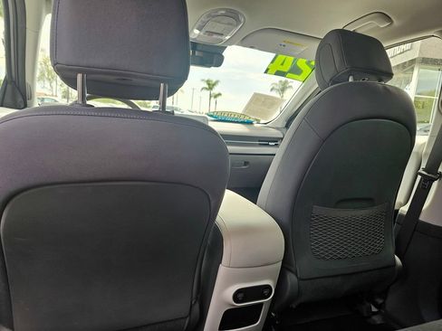 Certified 2024 Hyundai Ioniq 5 SEL RWD image 22