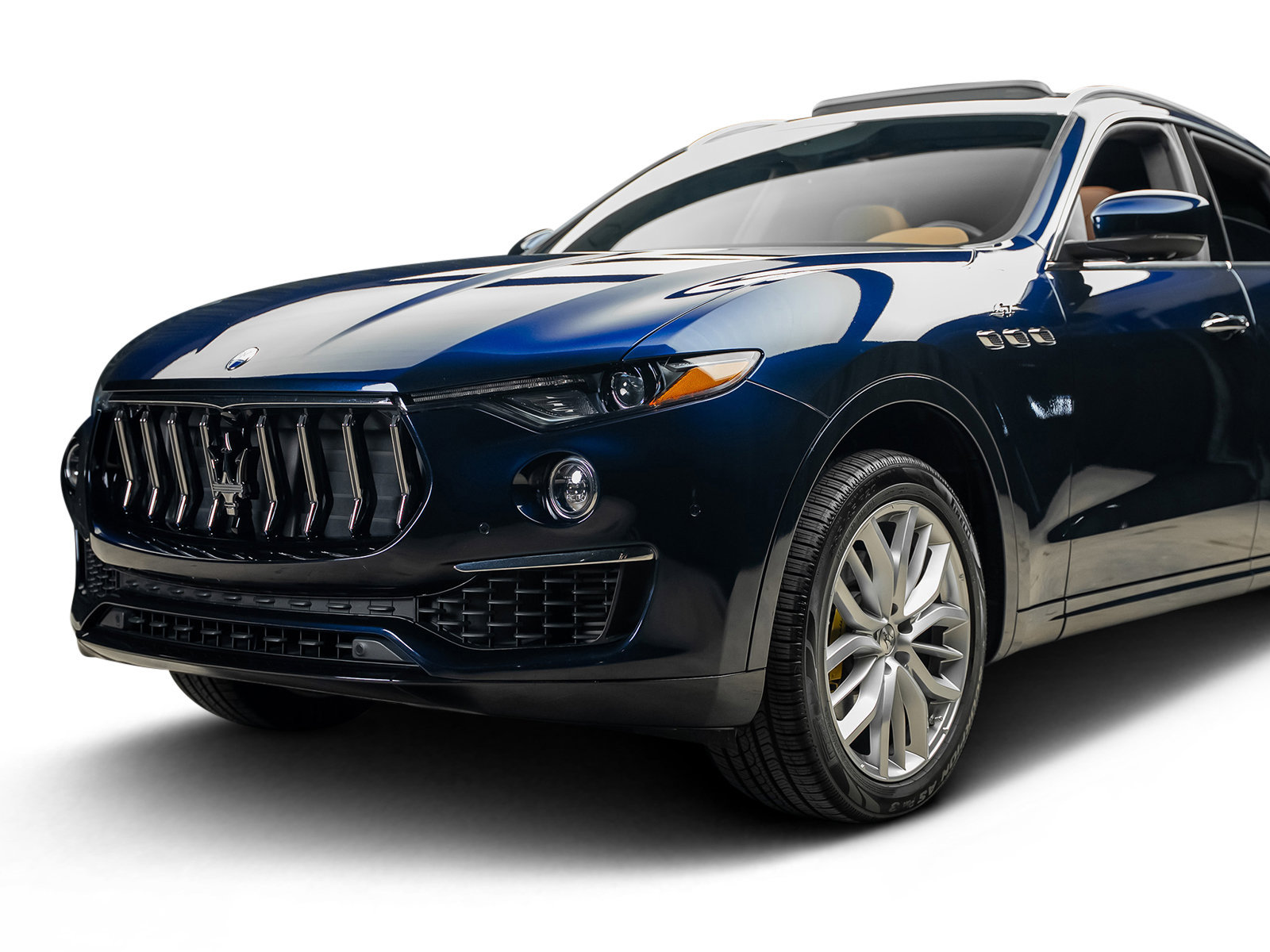 Used 2022 Maserati Levante GT AWD/4WD image 9