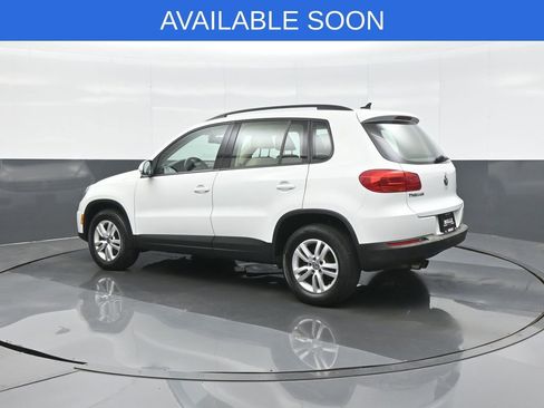 Used 2017 Volkswagen Tiguan S AWD/4WD image 5