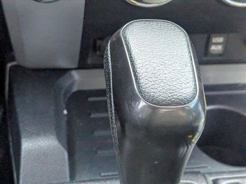 Used 2017 Toyota Tundra SR5 image 13