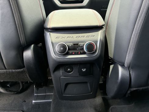 Used 2025 Ford Explorer ST AWD/4WD image 16