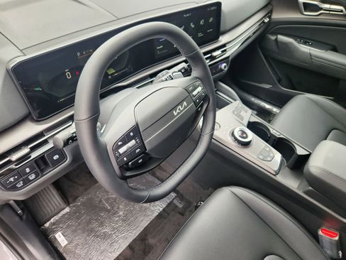 New 2026 Kia Sportage EX AWD/4WD image 2