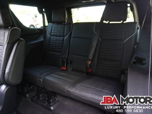 Used 2023 Cadillac Escalade V AWD/4WD image 8