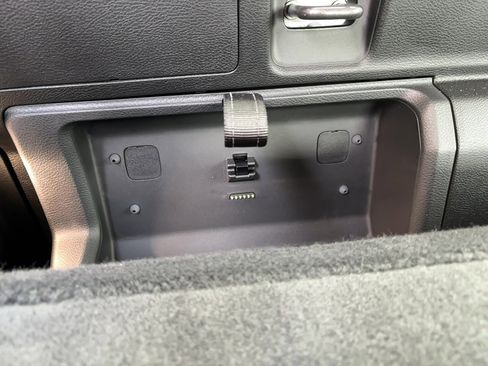 New 2025 Jeep Gladiator Sport AWD/4WD image 15