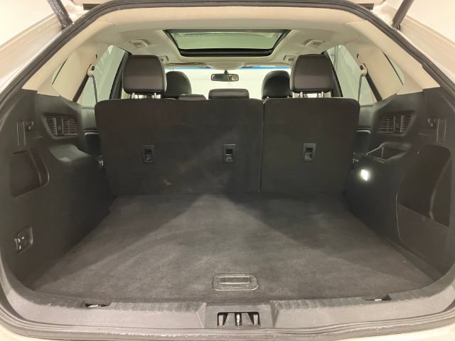 Used 2015 Ford Edge SEL w/ Equipment Group 201A FWD image 55