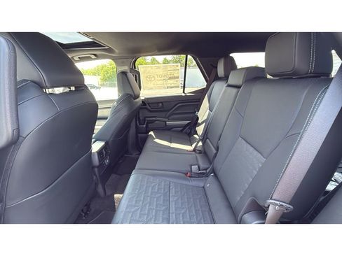 New 2026 Toyota 4Runner TRD Off-Road Premium AWD/4WD image 35