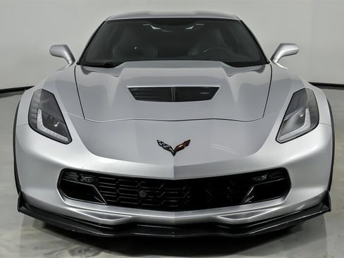 Used 2016 Chevrolet Corvette Z06 w/ 3LZ Preferred Equipment Group RWD image 5