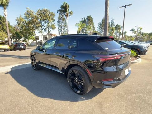 New 2025 Chevrolet Equinox EV RS image 6