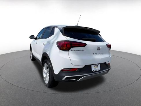 Used 2025 Buick Encore GX Preferred FWD image 11