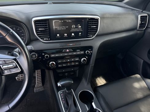 Used 2021 Kia Sportage S w/ S AWD Premium Package image 23