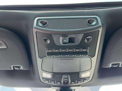 Used 2018 Ford F150 Raptor w/ Equipment Group 802A Luxury AWD/4WD image 32