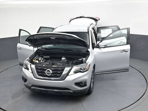Used 2020 Nissan Pathfinder SL AWD/4WD image 53