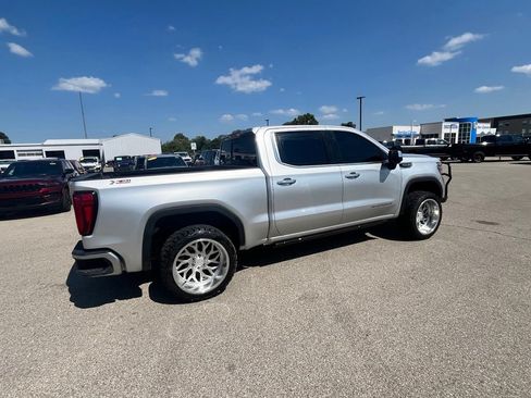 Used 2020 GMC Sierra 1500 SLT w/ SLT Premium Plus Package AWD/4WD image 4