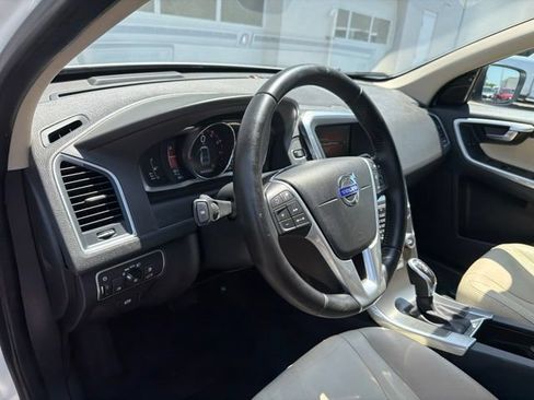 Used 2016 Volvo XC60 T6 Platinum AWD/4WD image 16