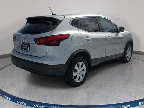 Used 2019 Nissan Rogue Sport S FWD image 8