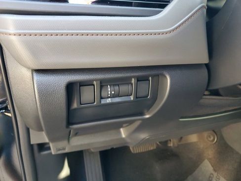 Used 2025 Subaru Forester Sport image 17