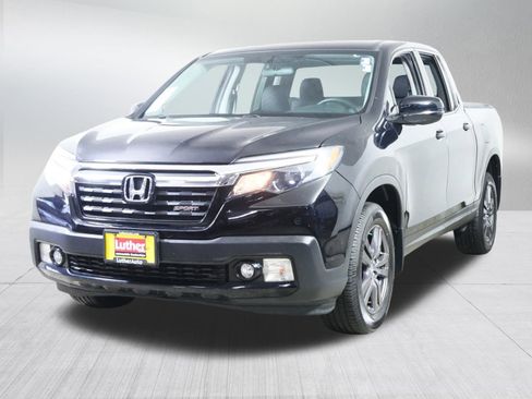 Used 2018 Honda Ridgeline Sport image 3