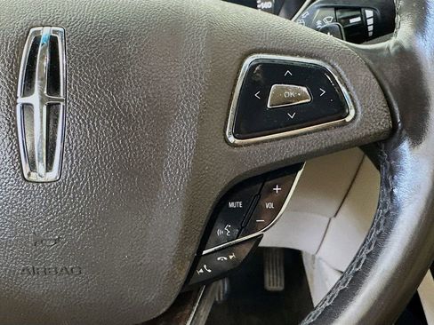 Used 2016 Lincoln MKX Reserve FWD image 27