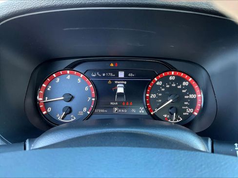 Used 2024 Nissan Frontier PRO-4X w/ Technology Package image 22