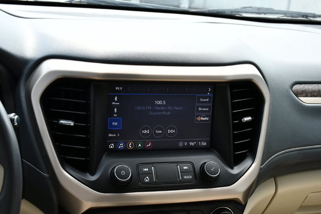 Used 2021 GMC Acadia Denali w/ Denali Technology Package FWD image 30