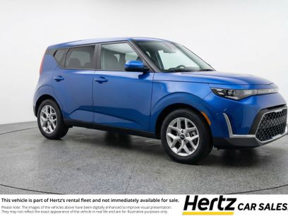 Used 2025 Kia Soul LX w/ LX Technology Package