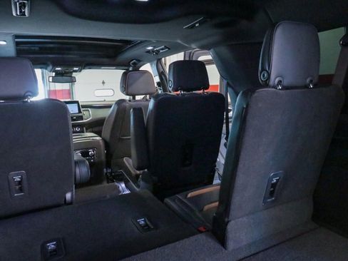 Used 2023 GMC Yukon XL AT4 w/ AT4 Premium Plus Package image 25