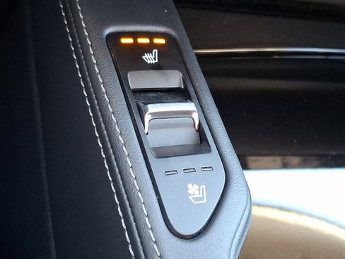 Used 2022 Kia Telluride EX w/ EX Premium Package image 26