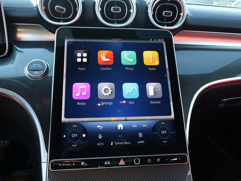 Used 2024 Mercedes-Benz CLE 300 4MATIC Coupe image 28