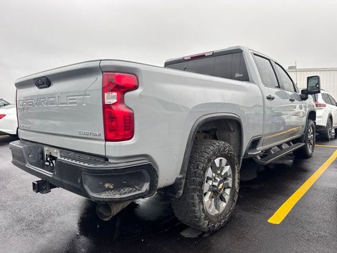 Used 2025 Chevrolet Silverado 2500 Custom w/ Custom Value Package AWD/4WD image 4