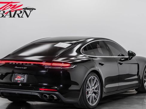 Used 2022 Porsche Panamera 4S AWD/4WD image 5