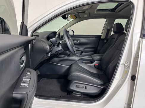 Certified 2025 Honda HR-V EX-L image 22