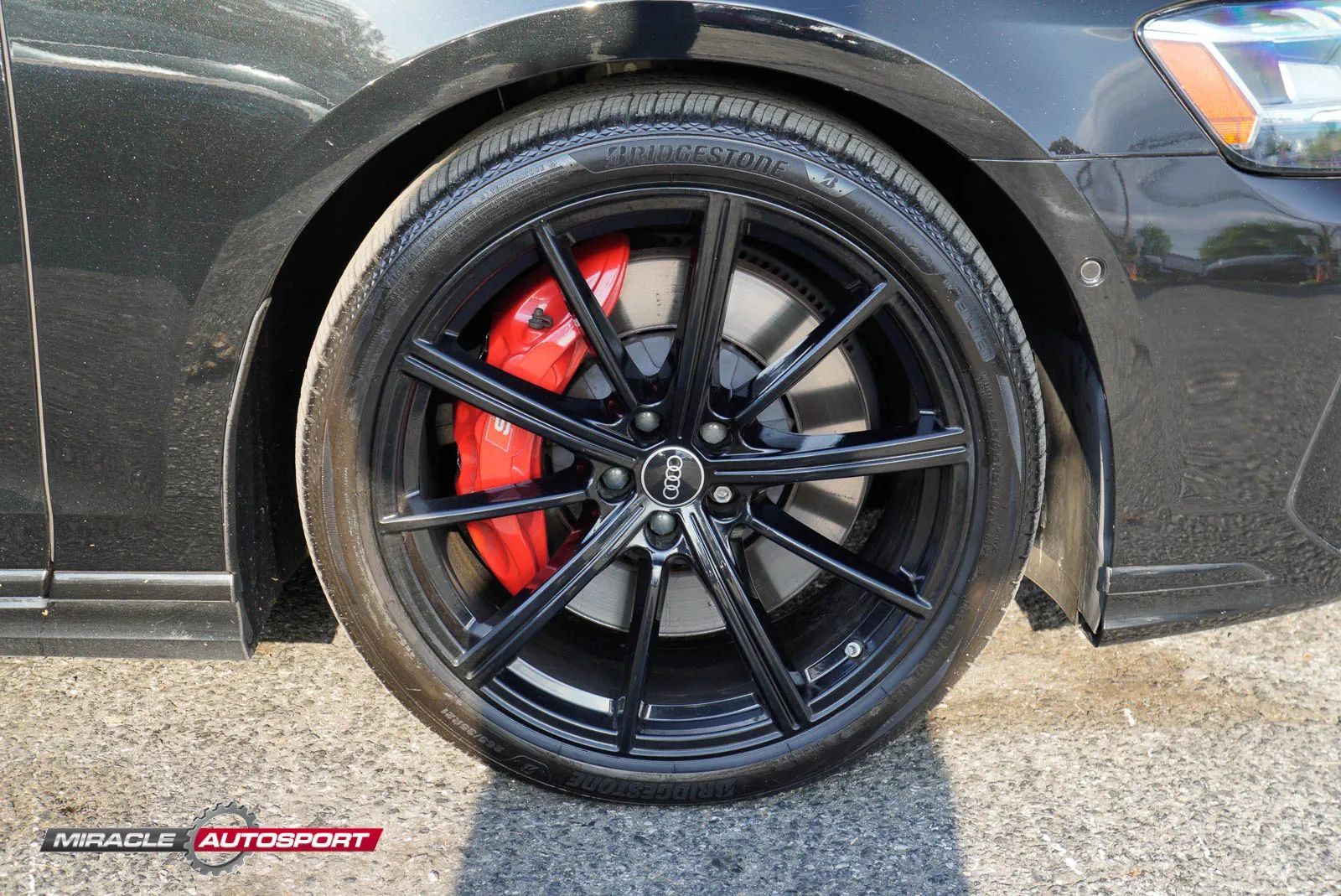 Used 2022 Audi S8 w/ S8 Executive Package AWD/4WD image 9
