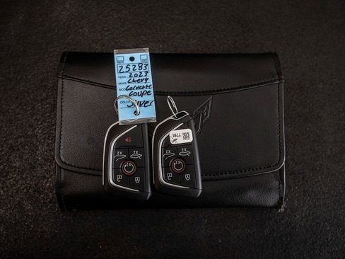 Used 2023 Chevrolet Corvette Stingray Premium Cpe w/ Battery Protection Package image 34