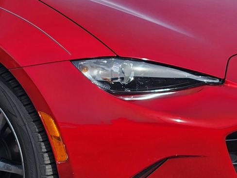 Used 2016 MAZDA MX-5 Miata Grand Touring image 27