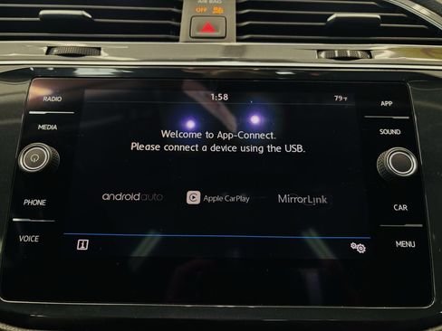 Used 2019 Volkswagen Tiguan SE w/ Panoramic Sunroof Package FWD image 47