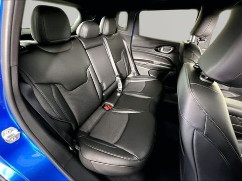 New 2026 Jeep Compass Latitude AWD/4WD image 11