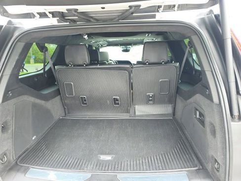 Used 2022 Cadillac Escalade ESV Sport Platinum w/ Heavy-Duty Trailer Package image 17