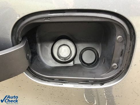 Used 2021 Chevrolet Silverado 1500 Custom Trail Boss image 38