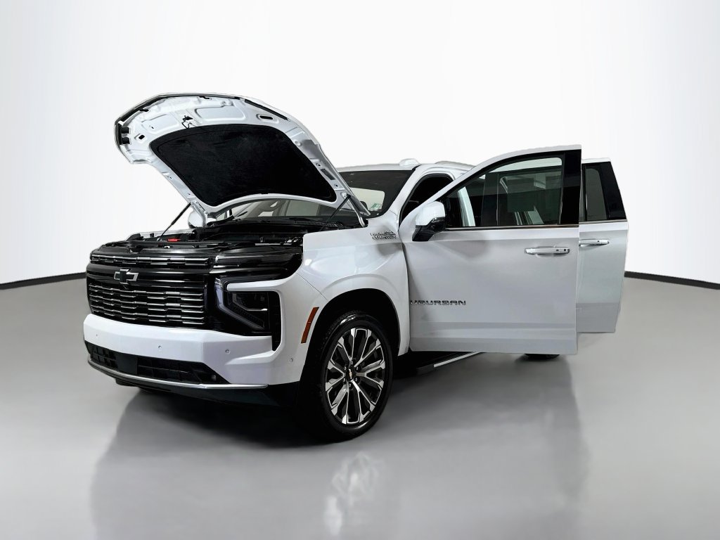 Used 2026 Chevrolet Suburban High Country w/ Sun And Tow Package AWD/4WD image 26