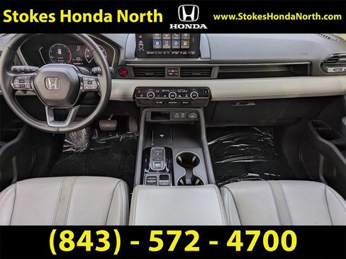 Used 2023 Honda Pilot Touring image 15