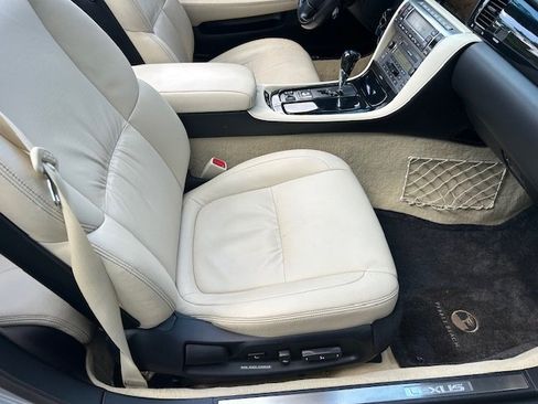 Used 2009 Lexus SC 430 Convertible RWD image 25