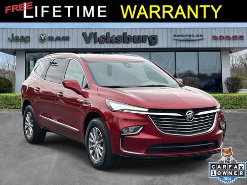 Used 2024 Buick Enclave Premium image 1