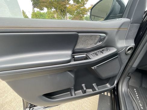 Used 2025 Ford Expedition Tremor AWD/4WD image 23