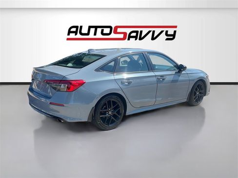 Used 2023 Honda Civic Sport image 7