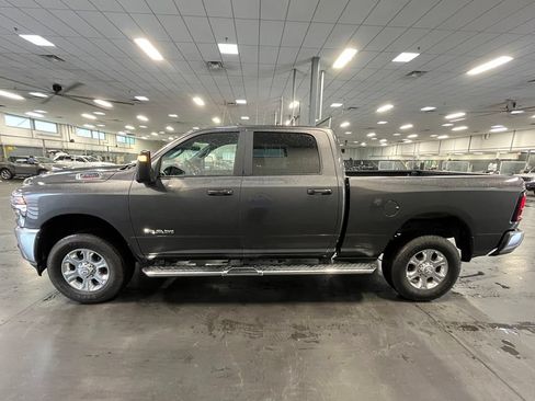 Used 2025 RAM 2500 Big Horn AWD/4WD image 11