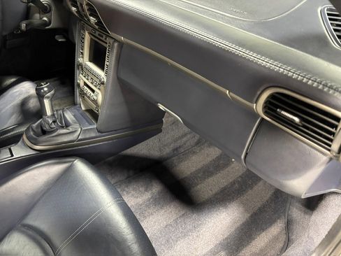 Used 2005 Porsche 911 Carrera image 13