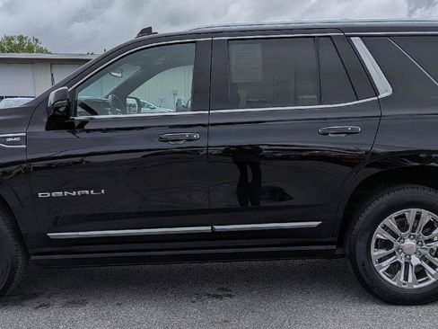 Used 2023 GMC Yukon Denali AWD/4WD image 6