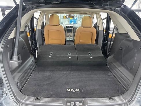 Used 2011 Lincoln MKX AWD w/ 102A Rapid Spec Order Code image 17