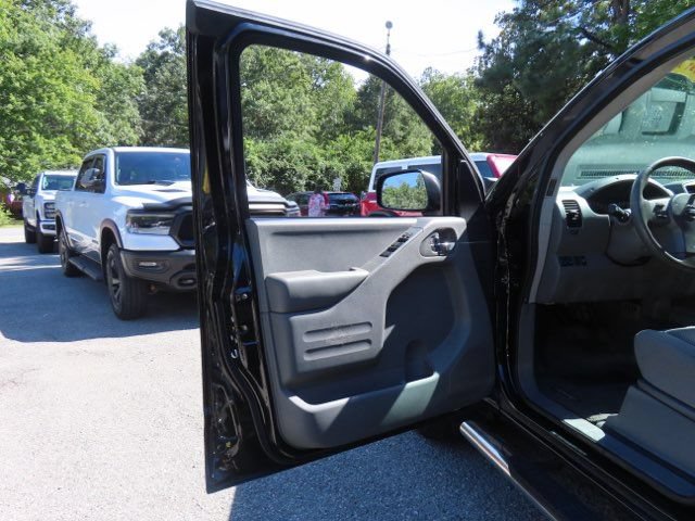 Used 2019 Nissan Frontier SV RWD image 15